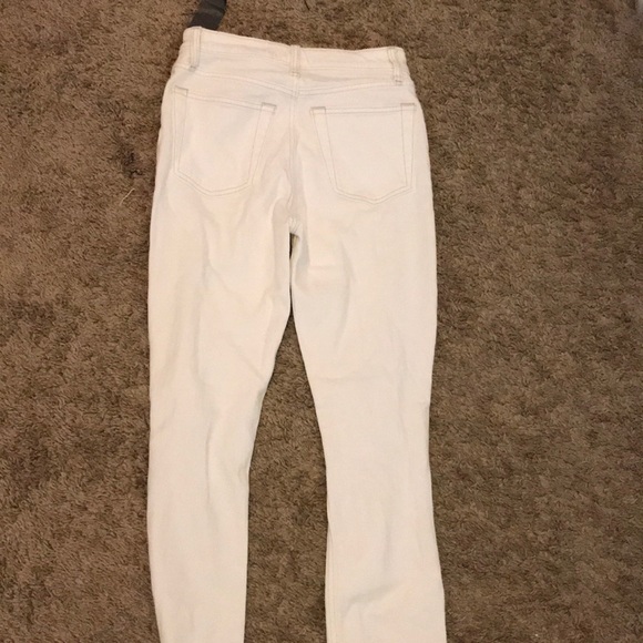 white ripped jeans from abercrombie - Picture 4 of 4